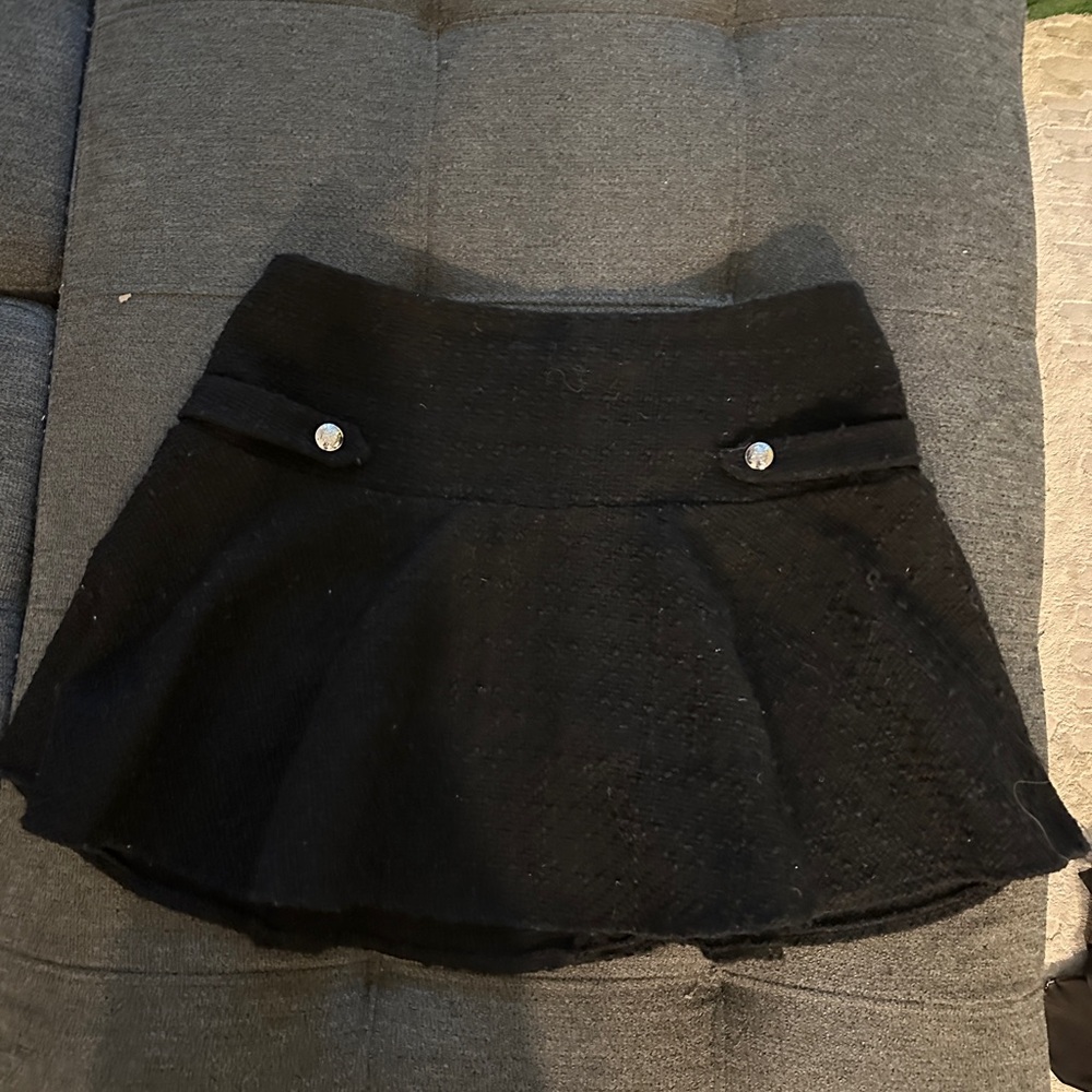 H&M Black Mini Skirt with Button Detail